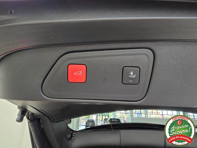 PEUGEOT 3008 PureTech Turbo 130 GT + Tetto