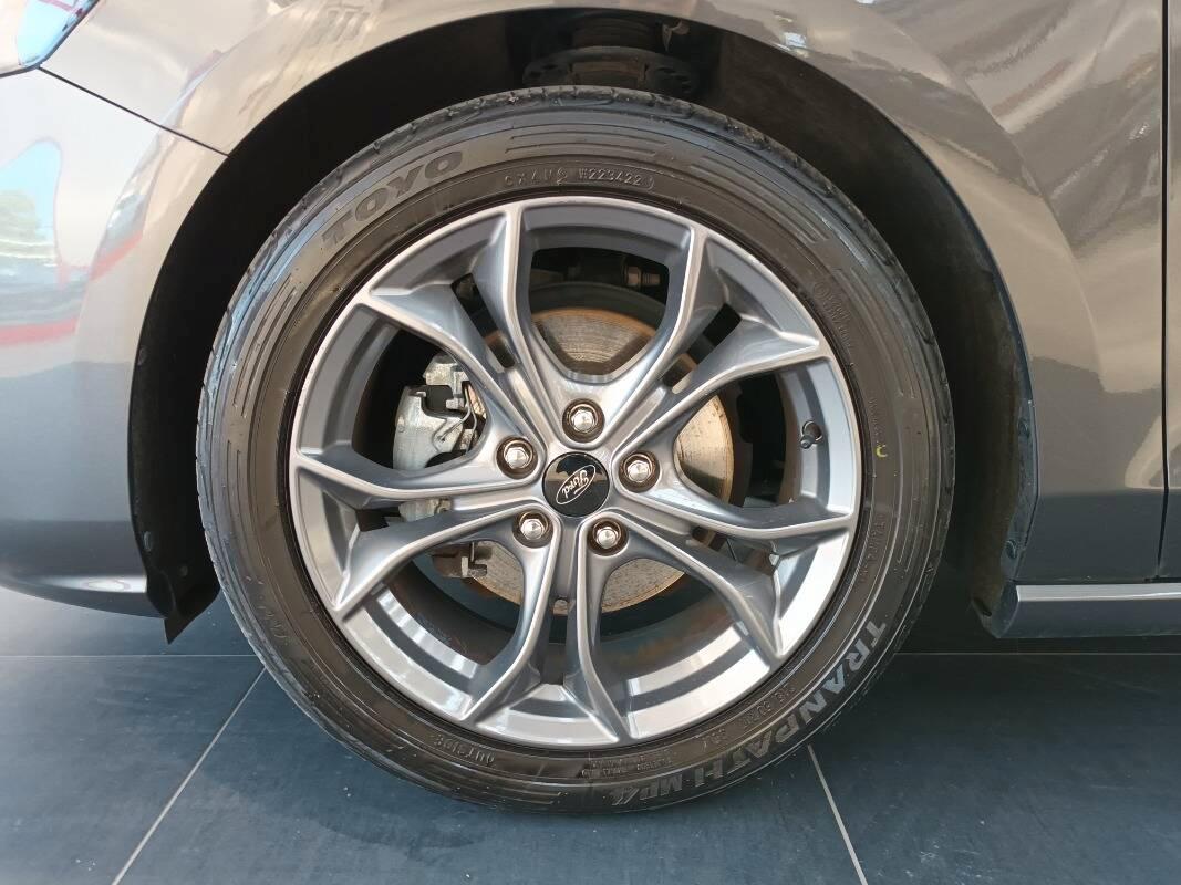 Ford Focus 125 cv Ibrida St-Line