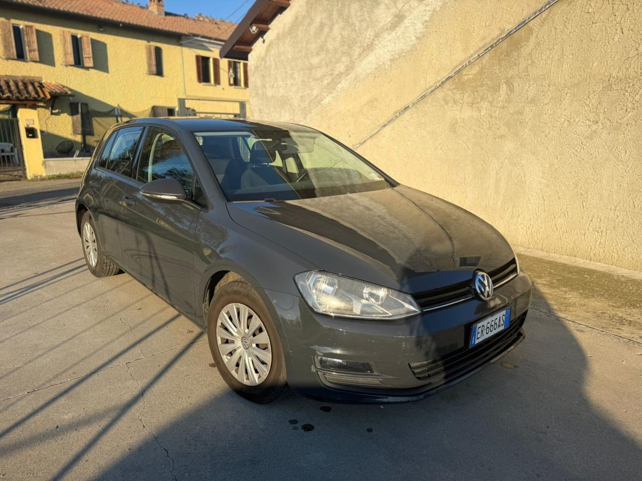 Volkswagen Golf VII 1.2 TSI 105 CV 3p. Trendline BlueMotion Technology