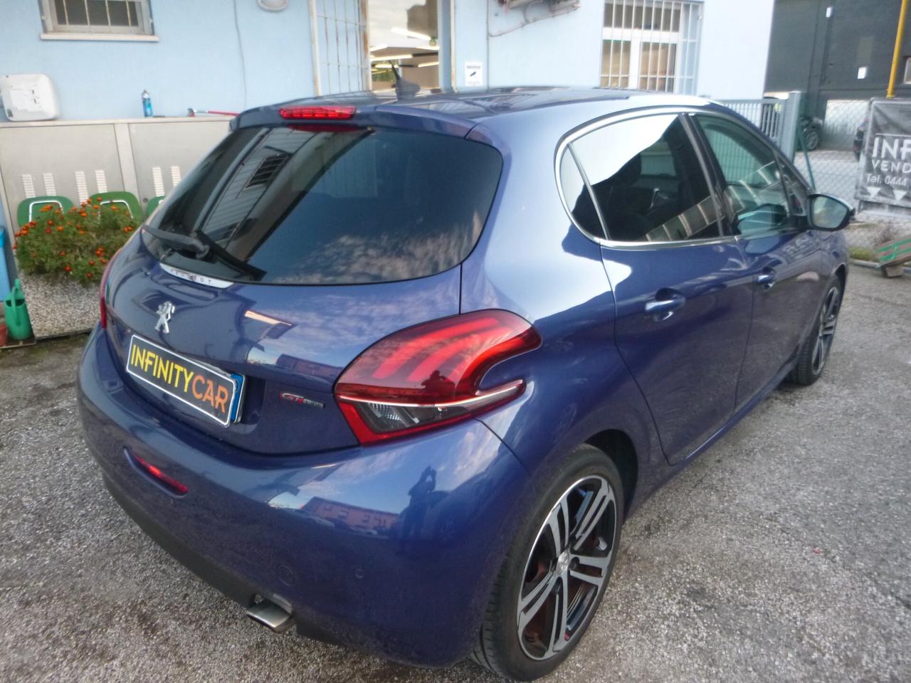 Peugeot 208 PureTech Turbo 110 S&S 5 porte GT Line