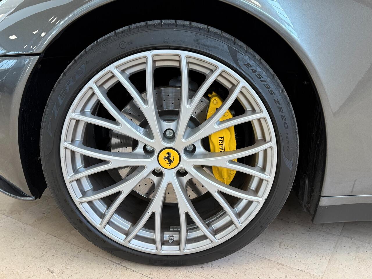 Ferrari 612 Scaglietti 5.8 A F1