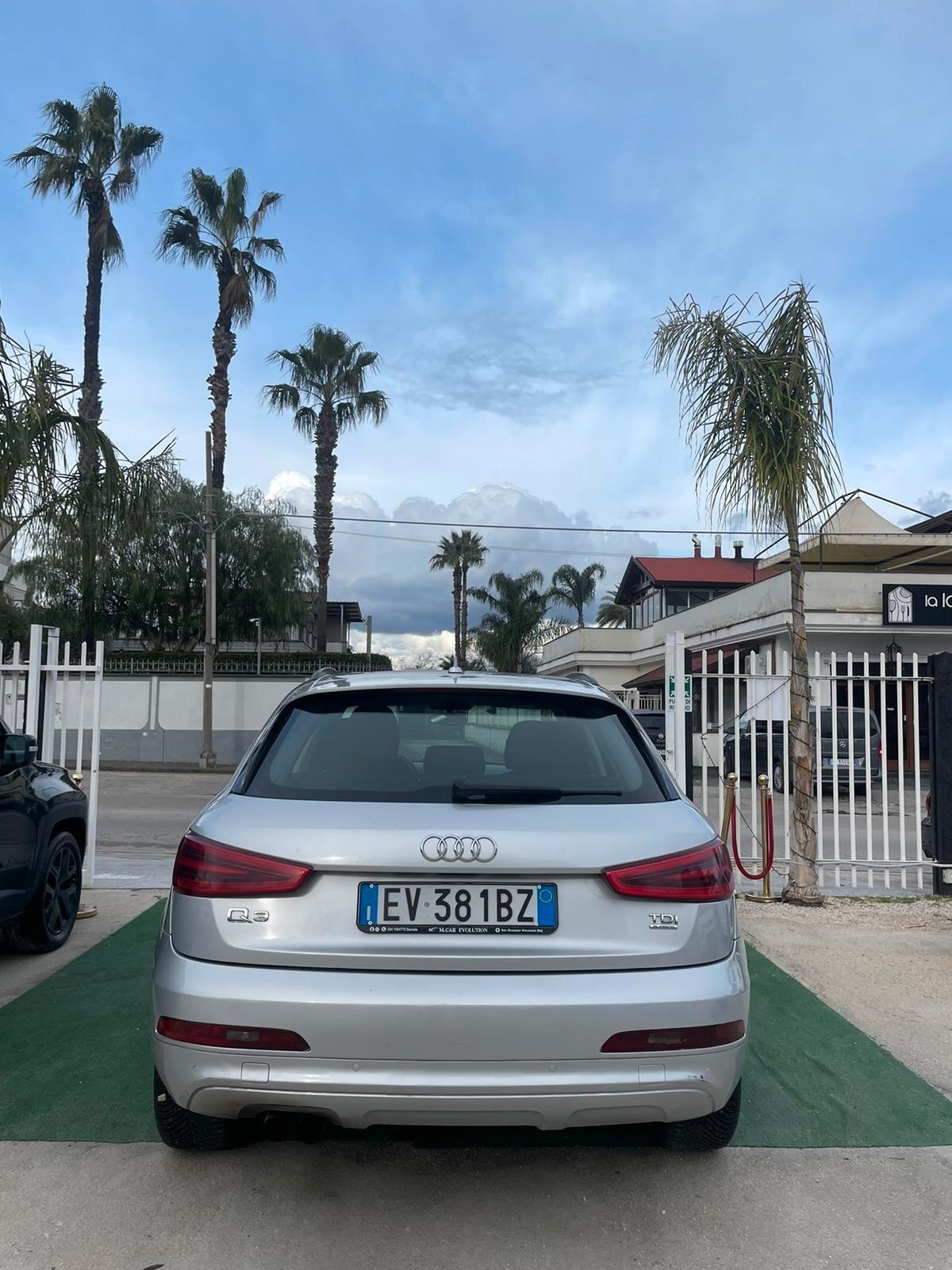 Audi Q3 2.0 TDI quattro Business