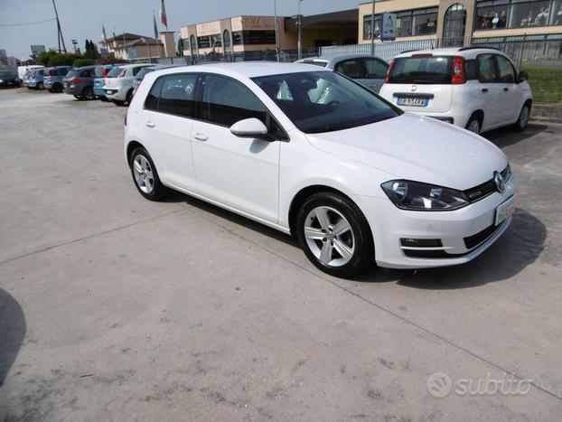 VOLKSWAGEN Golf 1.4 TGI 5p. Highline BlueMotion