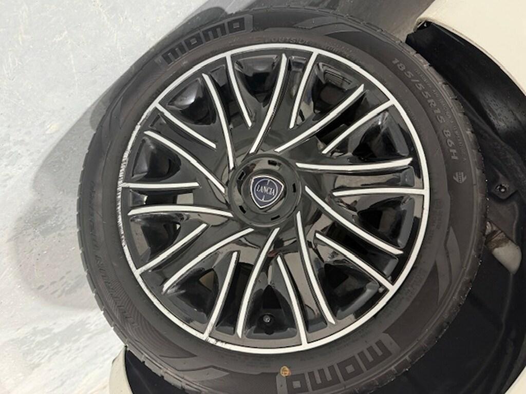 Lancia Ypsilon 5 Porte 1.2 Elefantino