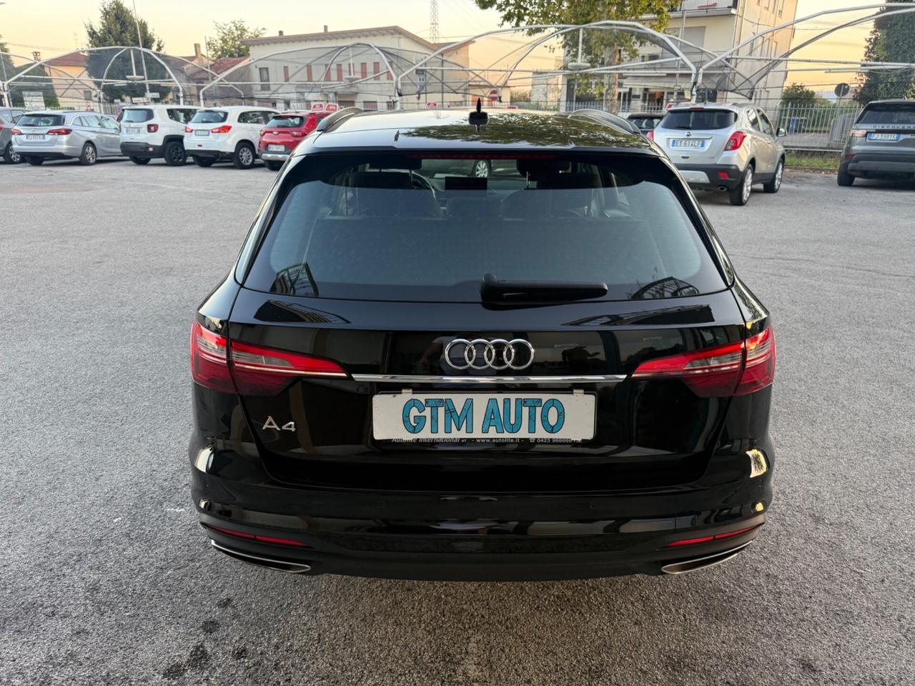 Audi A4 35 TDI/163 CV S tronic - Automatica