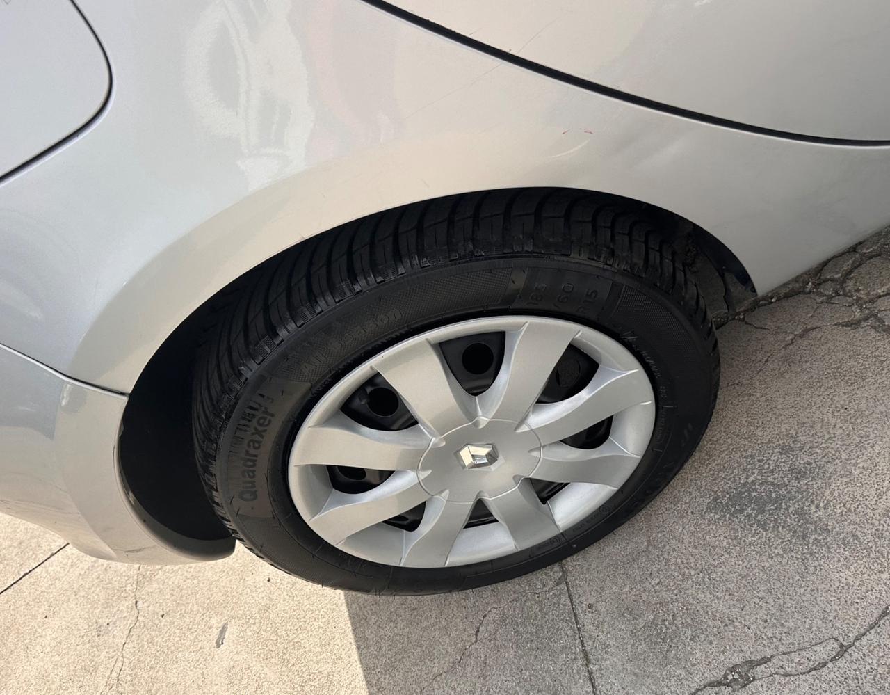 Renault Clio 1.5 dCi 75CV 5 porte Dynamique 2011