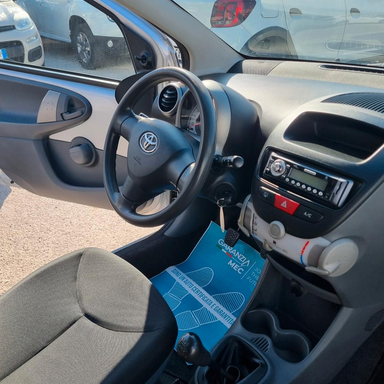 Toyota Aygo 1.0 12V VVT-i 5 porte Now