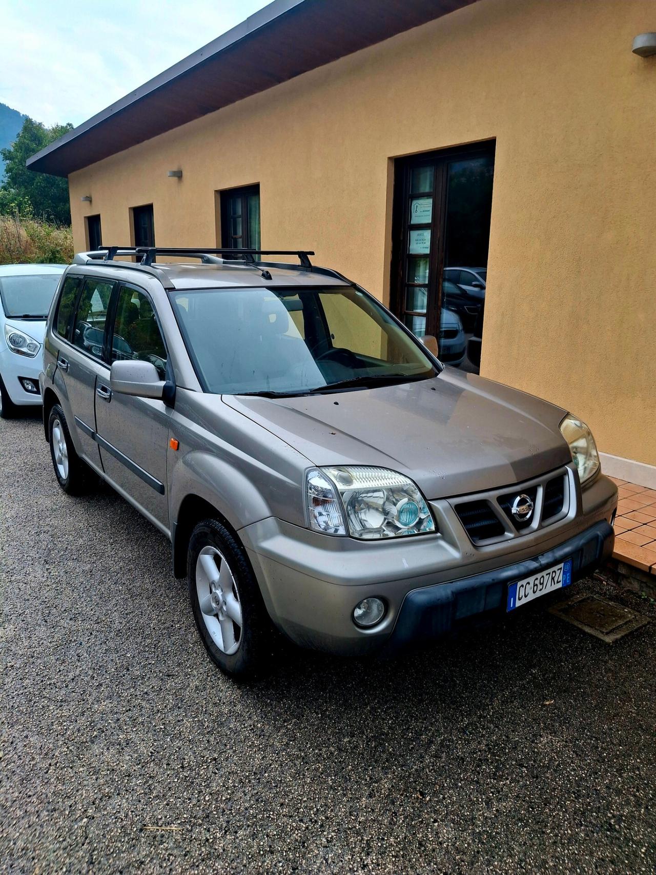 Nissan X-Trail 2.2 TD Di Elegance