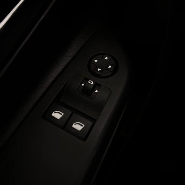 OPEL Corsa 1.2 75 CV Elegance