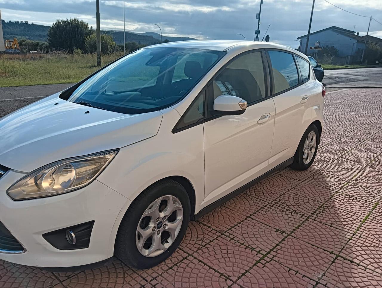 Ford C-Max 2.0 TDCi 115CV Autocarro N1 Powershift Titanium