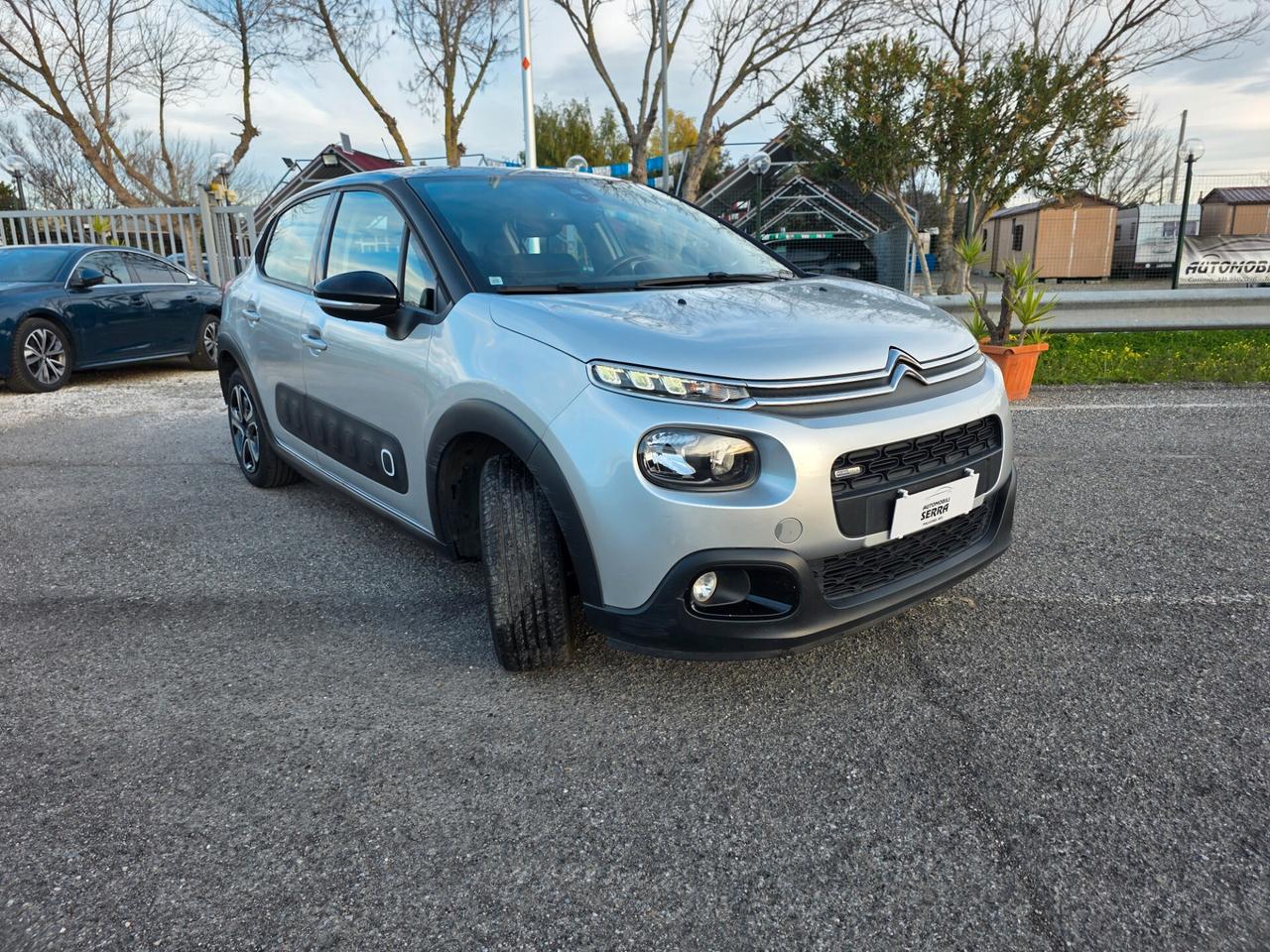 Citroen C3 PureTech 82 GPL Shine