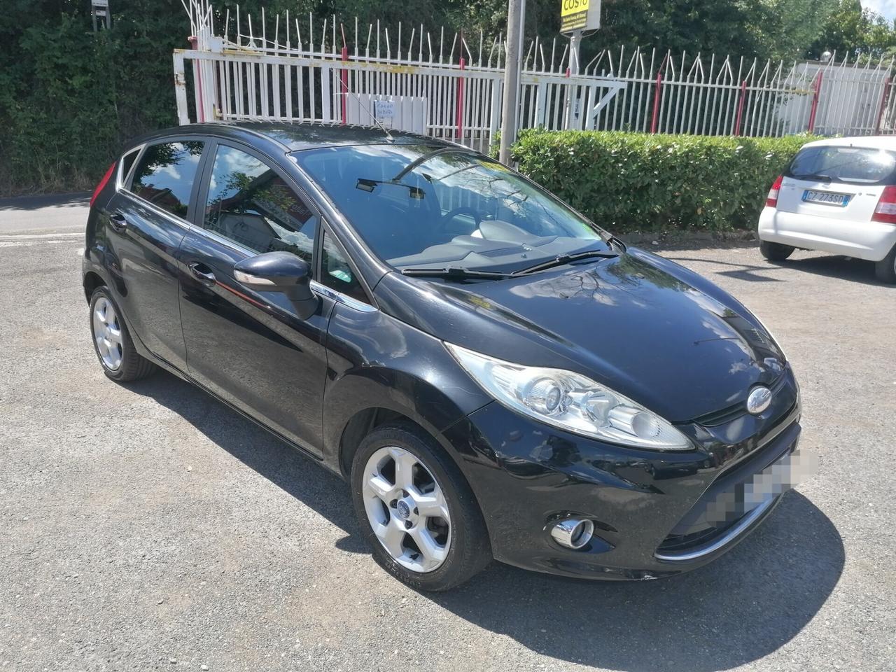 Ford Fiesta Fiesta 1.4 5 porte Bz.- GPL