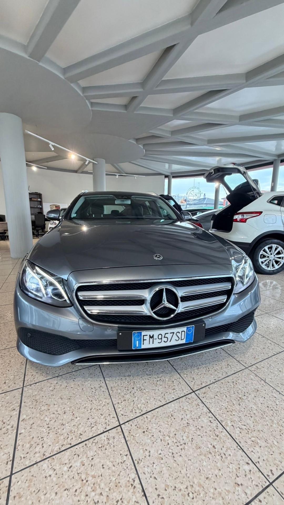 Mercedes-benz E 220 d S.W. Auto Exclusive