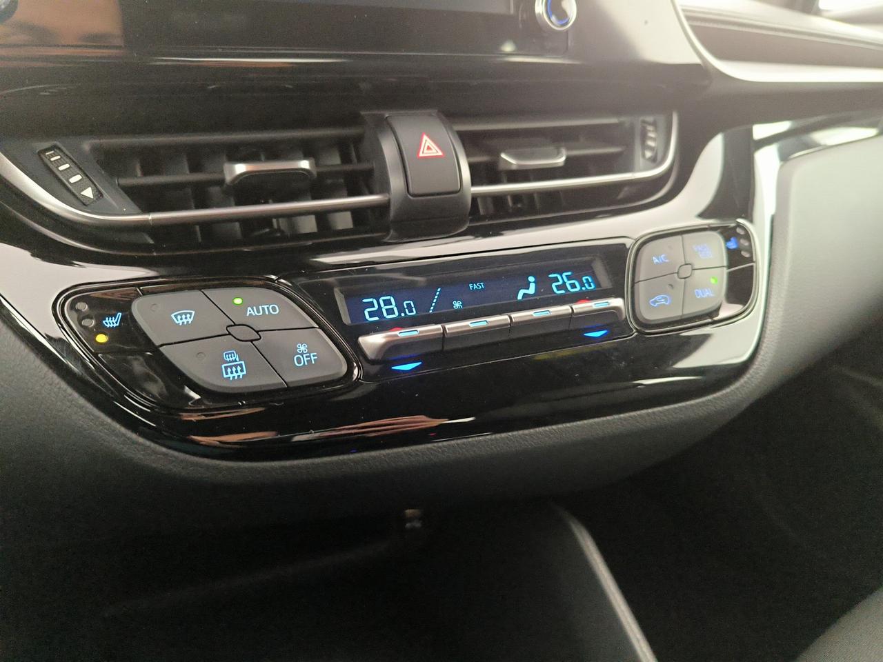 Toyota C-HR 1.8h business e-cvt