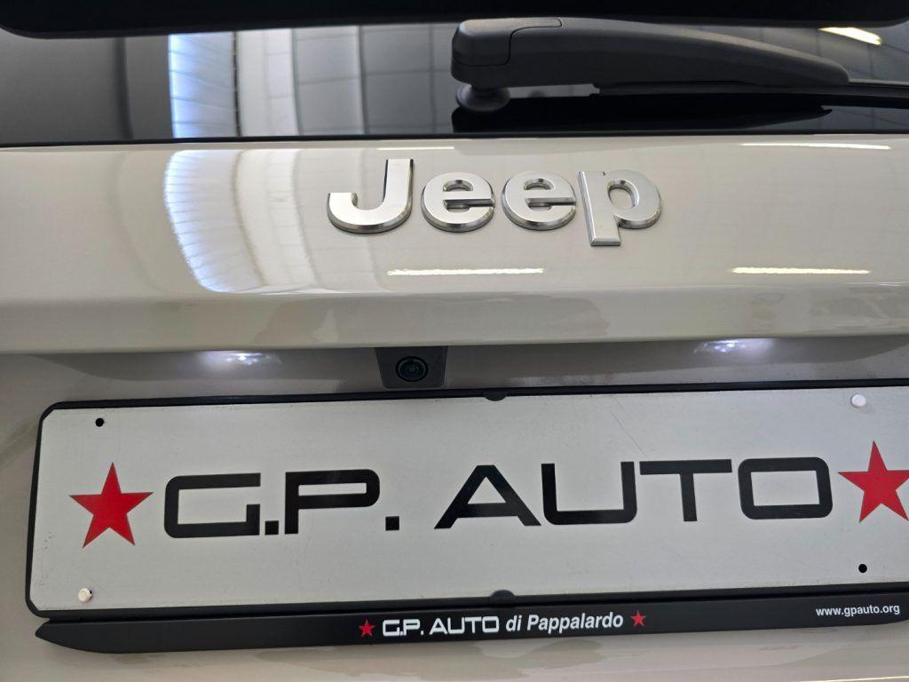 Jeep Avenger 1.2 Turbo 100 CV e-Hybrid Summit + Tetto