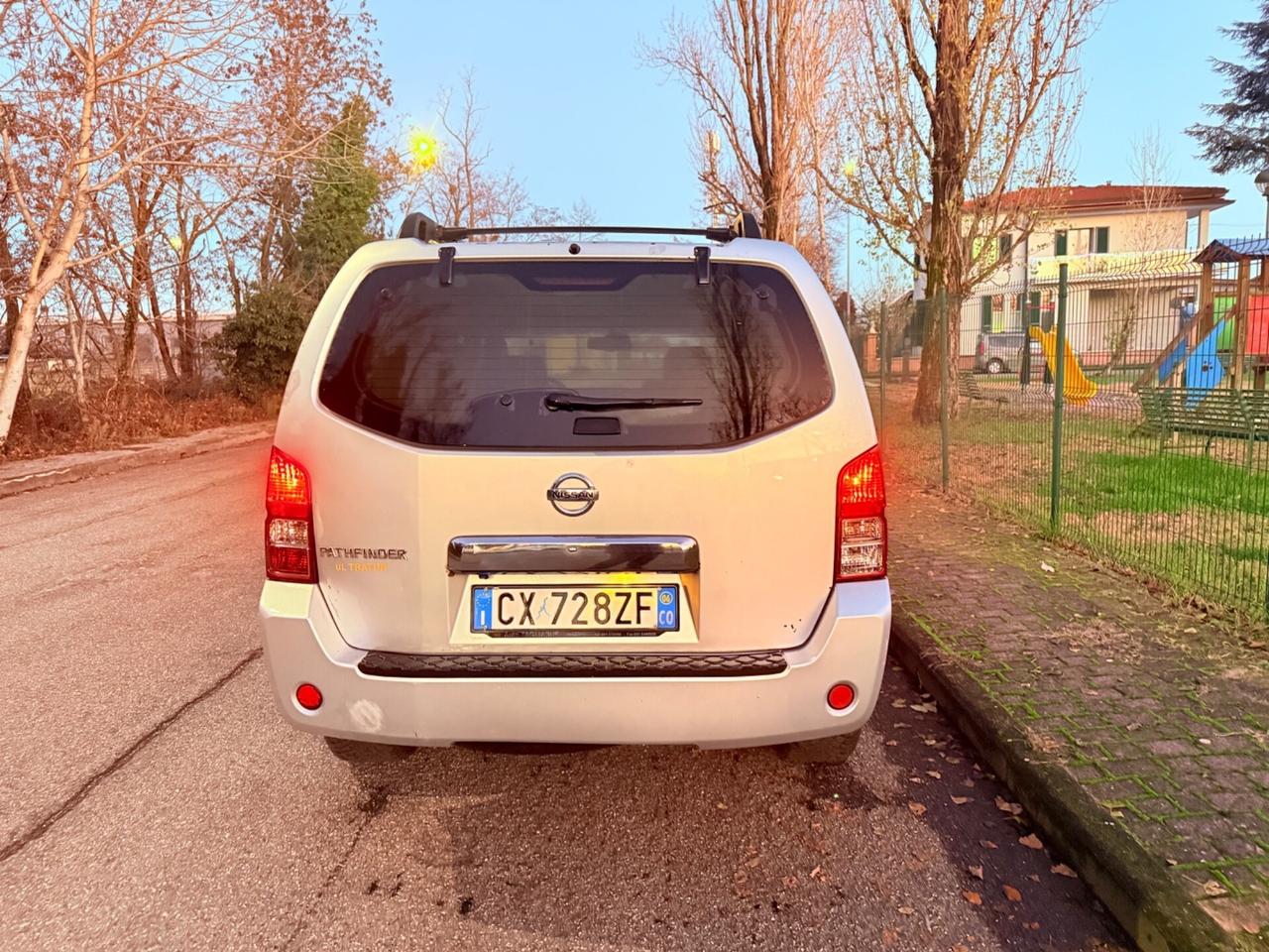 Nissan 2.5- 4X4- 7 POSTI- PERFETTAAAA OTTIME CONDI