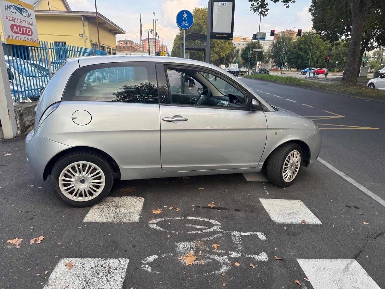 Lancia Ypsilon 1.2 Benz 8V Oro 2009