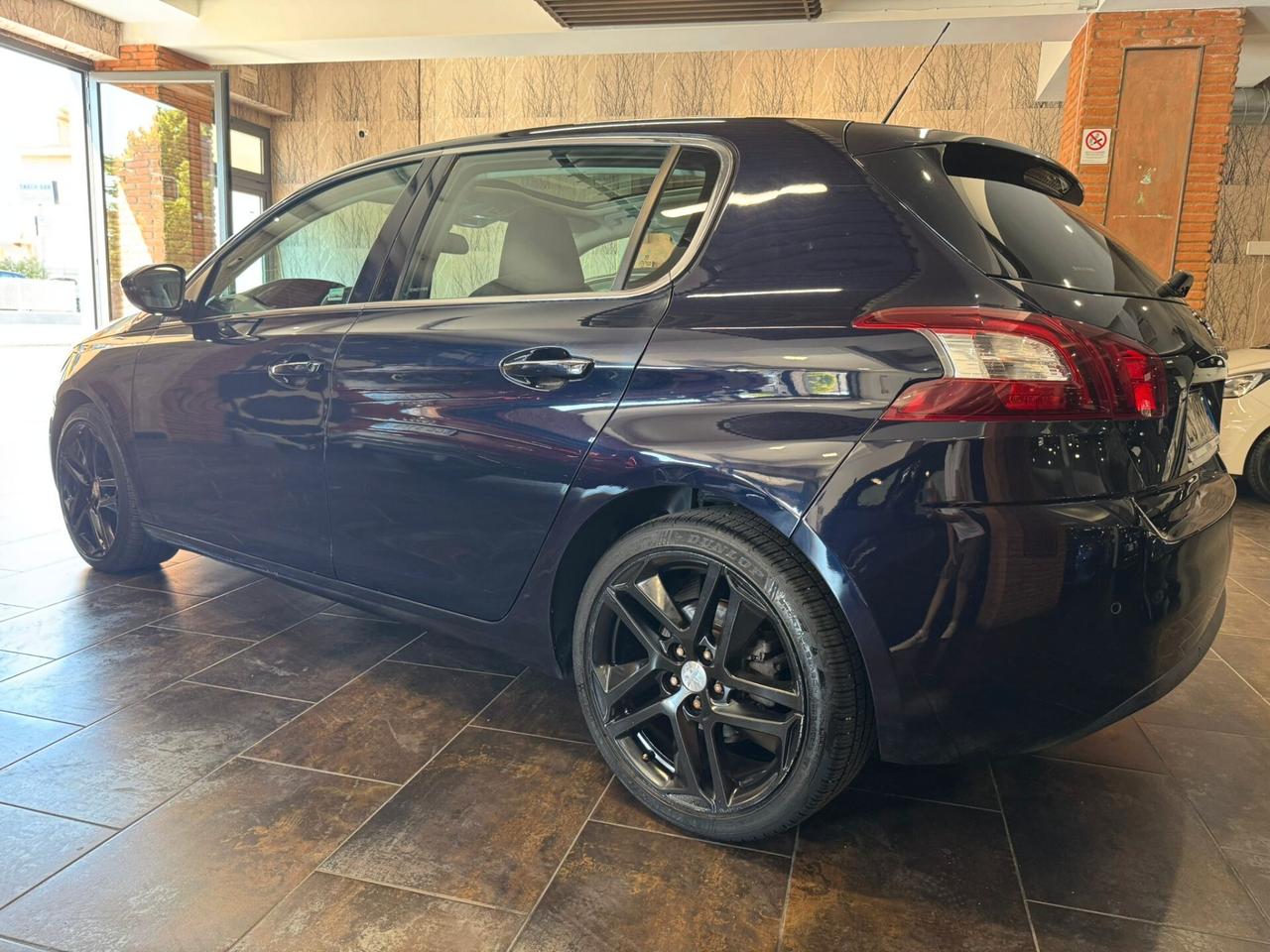 Peugeot 308 1.6 e-HDi 115 CV Stop&Start Business