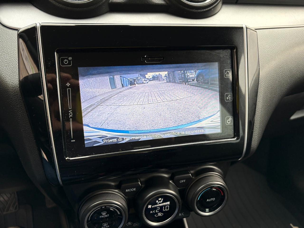 Suzuki Swift 1.2 Hybrid 4WD AllGrip Top