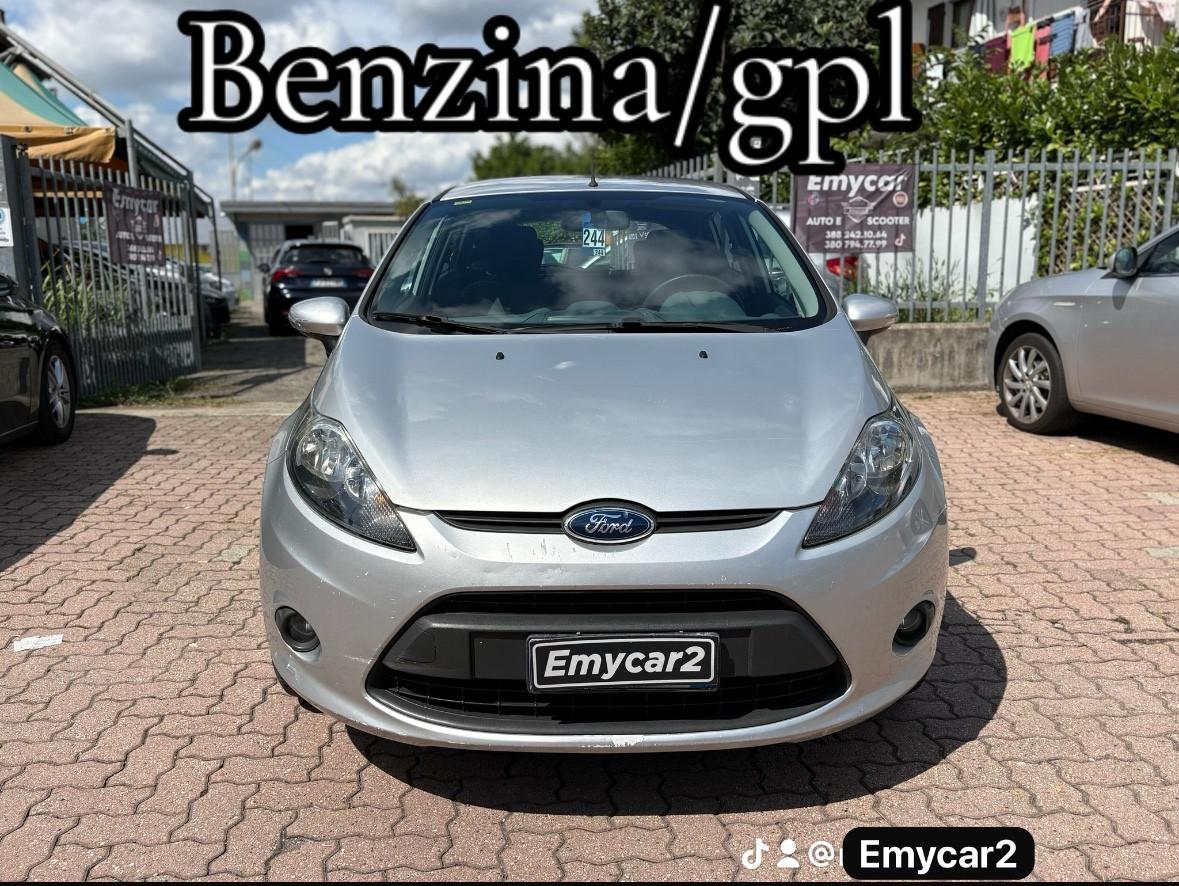 Ford Fiesta 1.4 5 porte Bz.- GPL Titanium