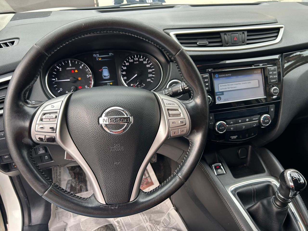 Nissan Qashqai 1.6 dCi 4WD 360