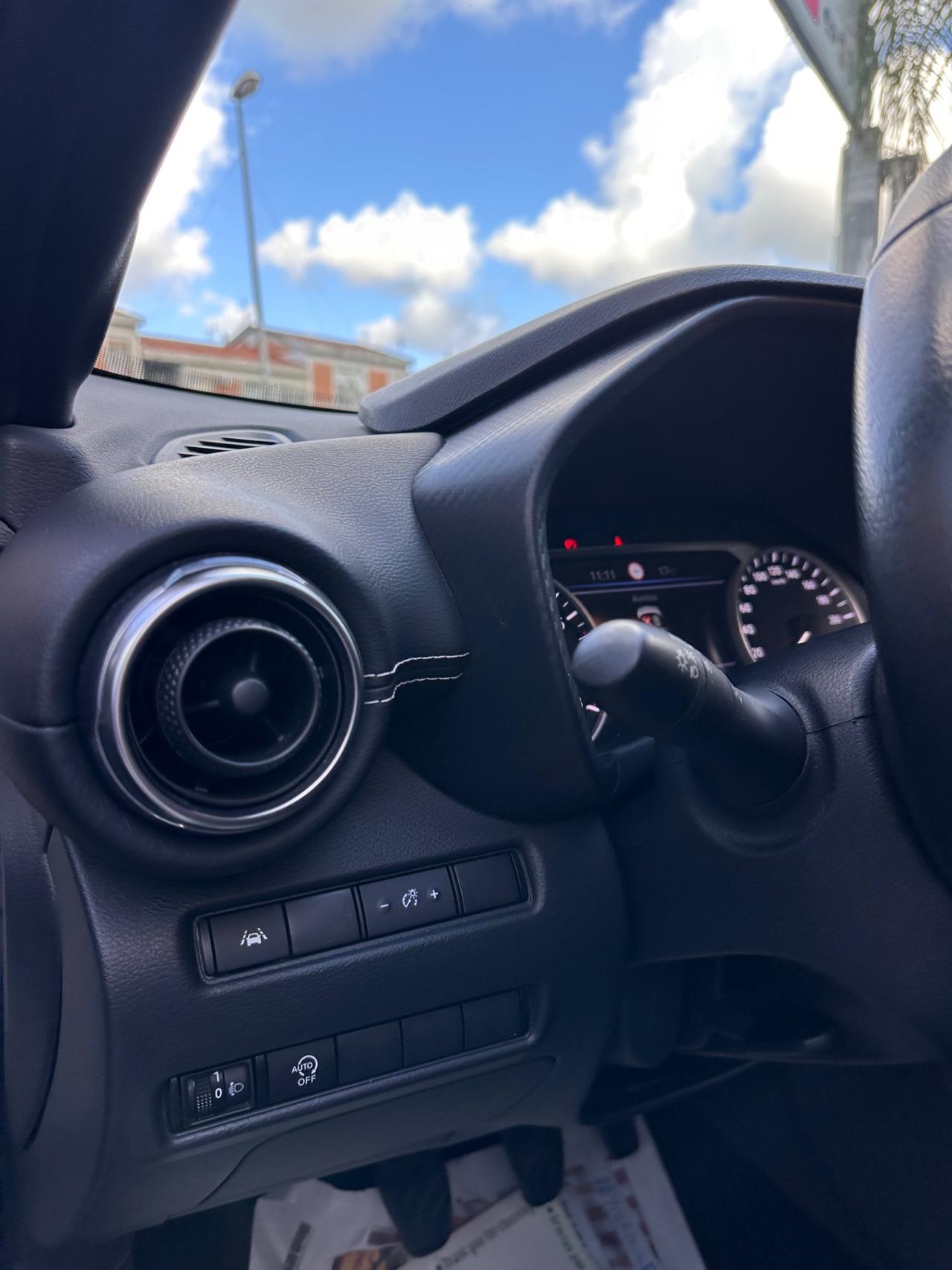 Nissan Juke 1.0 DIG-T 114 CV N-Design