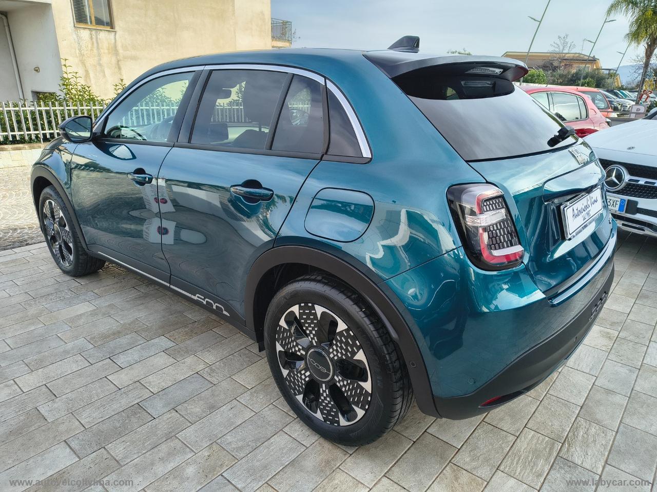 FIAT 600 Hybrid MHEV La Prima