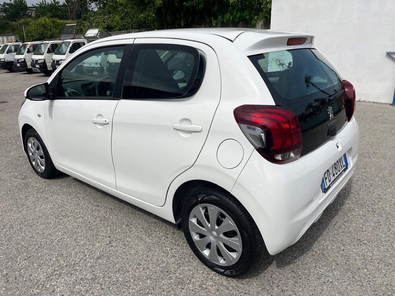 Peugeot 108-5P-1.0 gpl - Full -2016