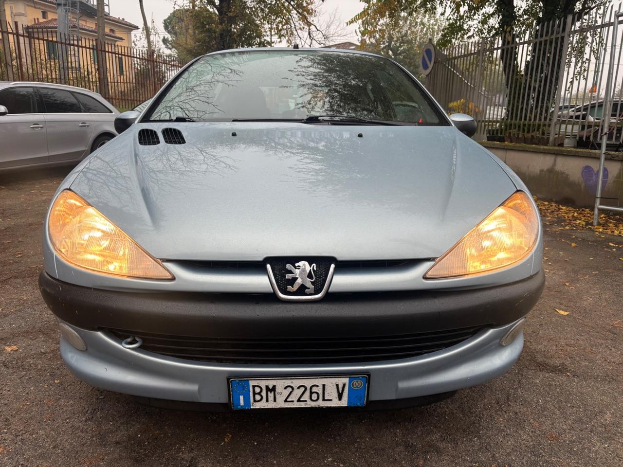 Peugeot 206 1.4 3p. XT