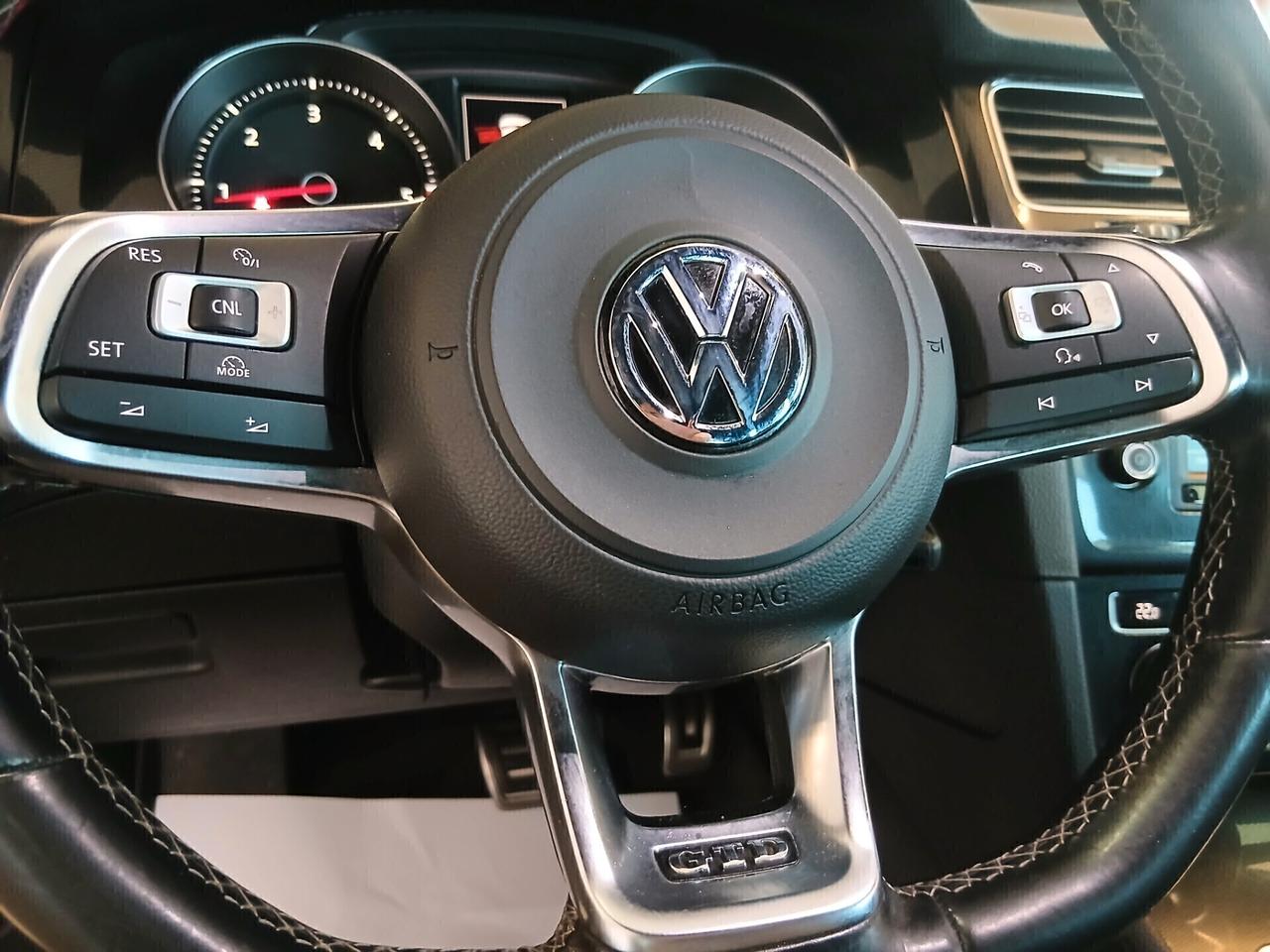 Volkswagen Golf 7 GTD 2.0 TDI DSG 184CV GARANTITA