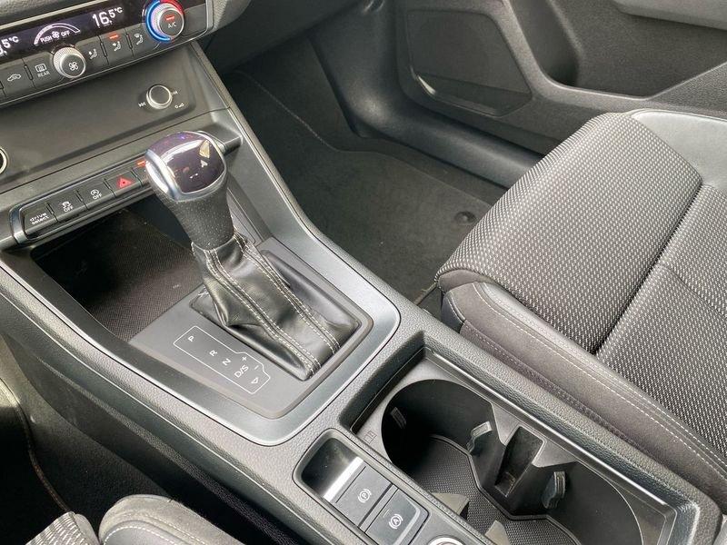 Audi Q3 Sportback 35 2.0 tdi S line edition s-tronic