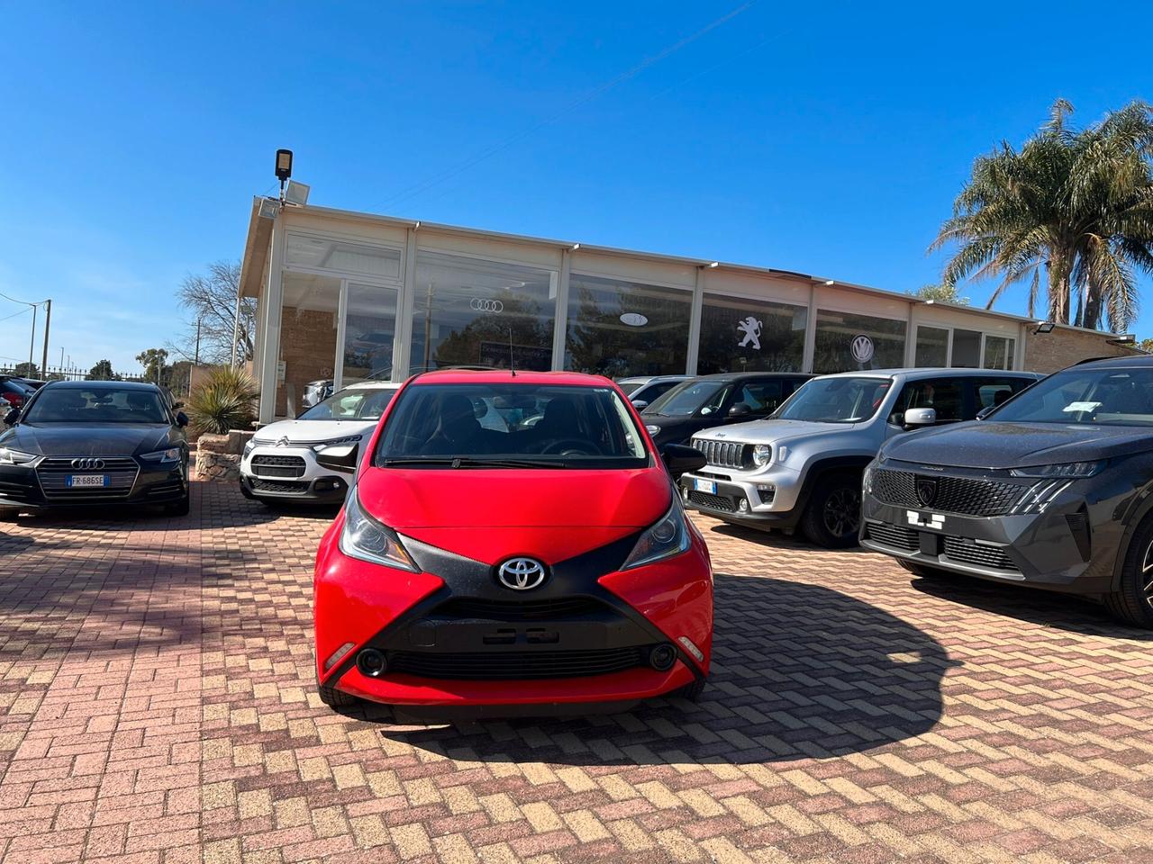 Toyota Aygo 1.0 VVT-i 69 CV 5 porte x-cool