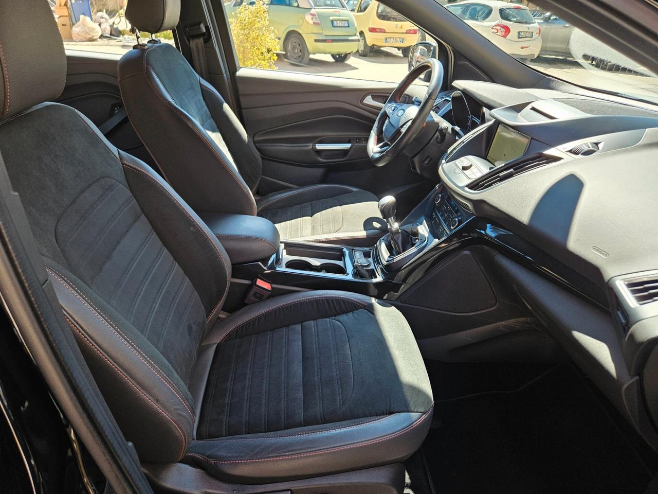 FORD KUGA ST LINE 1500 TDCI 120 CV KM CERTIFICATI