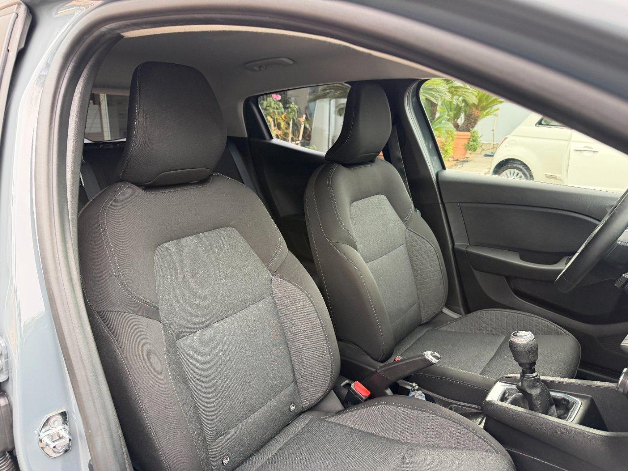 Renault Clio 5 Porte Clio 1.0 tce Business Gpl 100cv