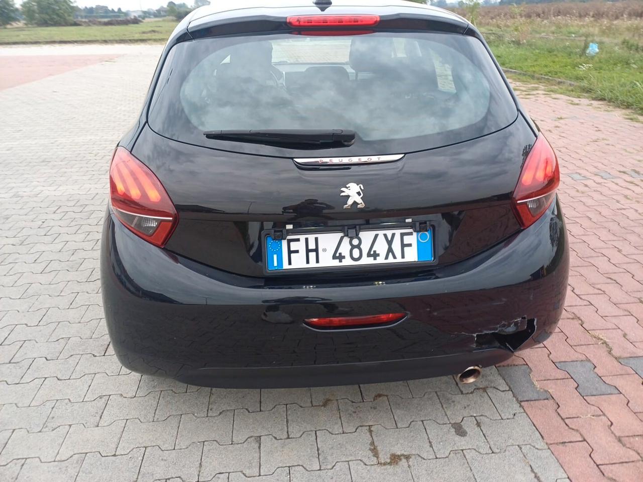 Peugeot 208 BlueHDi 75 S&S 5 porte Active