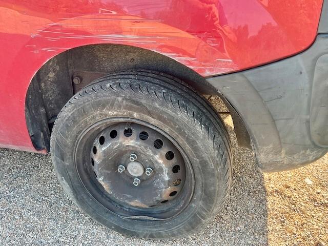 Renault Kangoo Van 1.5 dCi incidentato