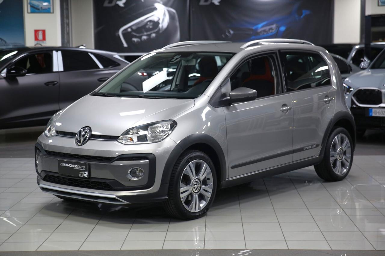 Volkswagen up! 1.0 75 CV Cross Up!