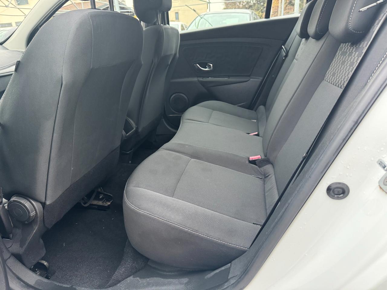 Renault Megane Mégane 1.5 dCi 110CV Wave Autocarro