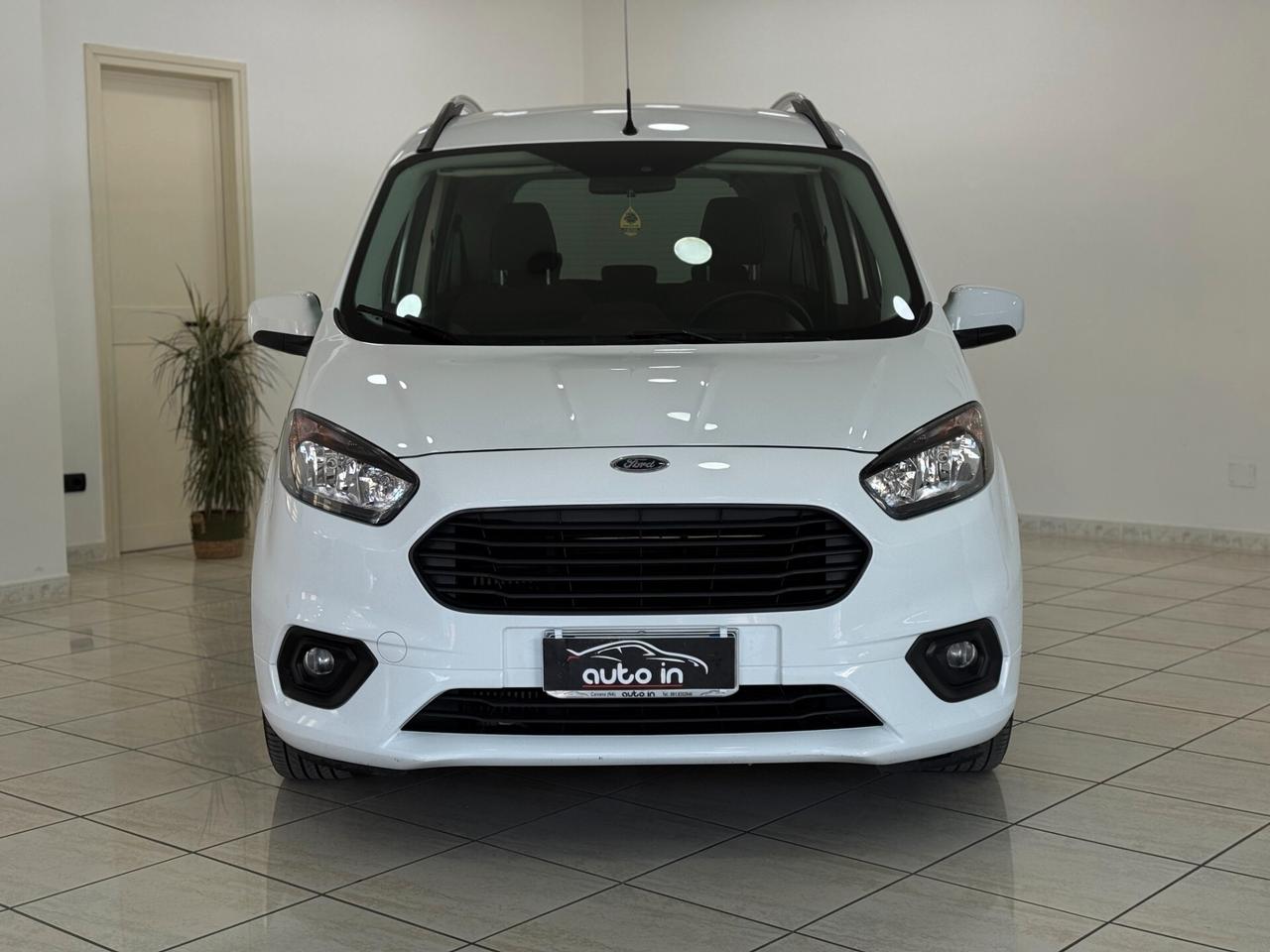 Ford Tourneo Courier 1.5 TDCI 75 CV