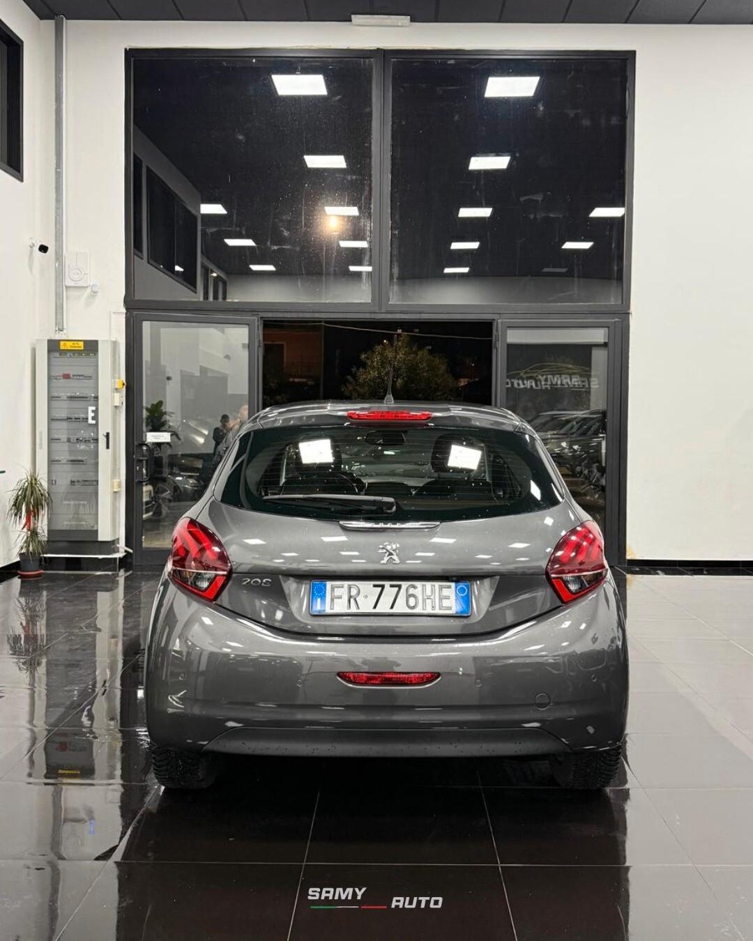 Peugeot 208 BlueHDi 100 S&S 5 porte Allure