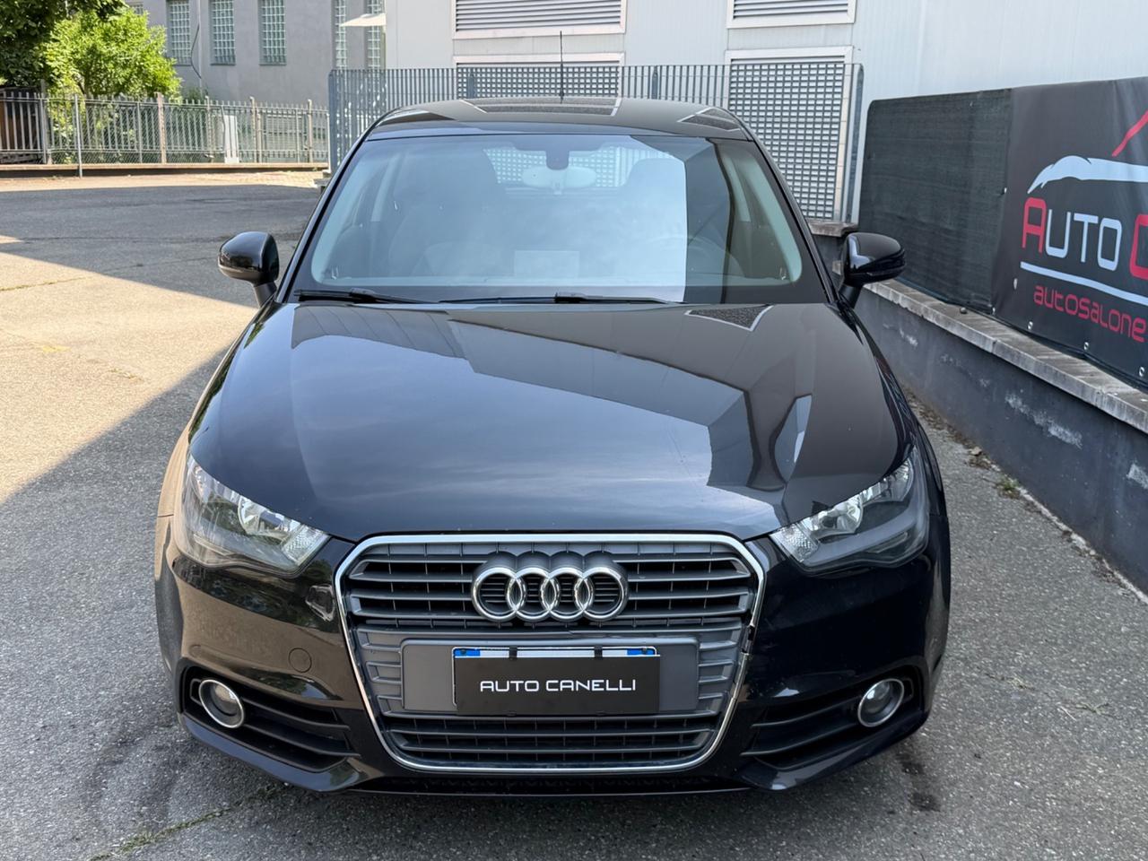 Audi A1 1.6 TDI 105 CV Attraction NEOPATENTATI OCCASIONE