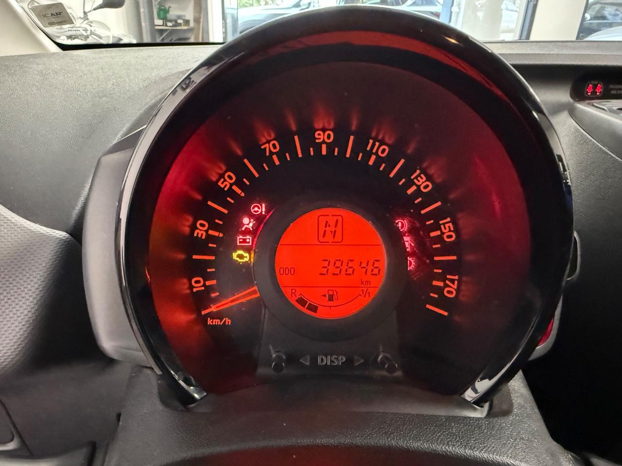 Peugeot 108 VTi 72 5 porte Allure