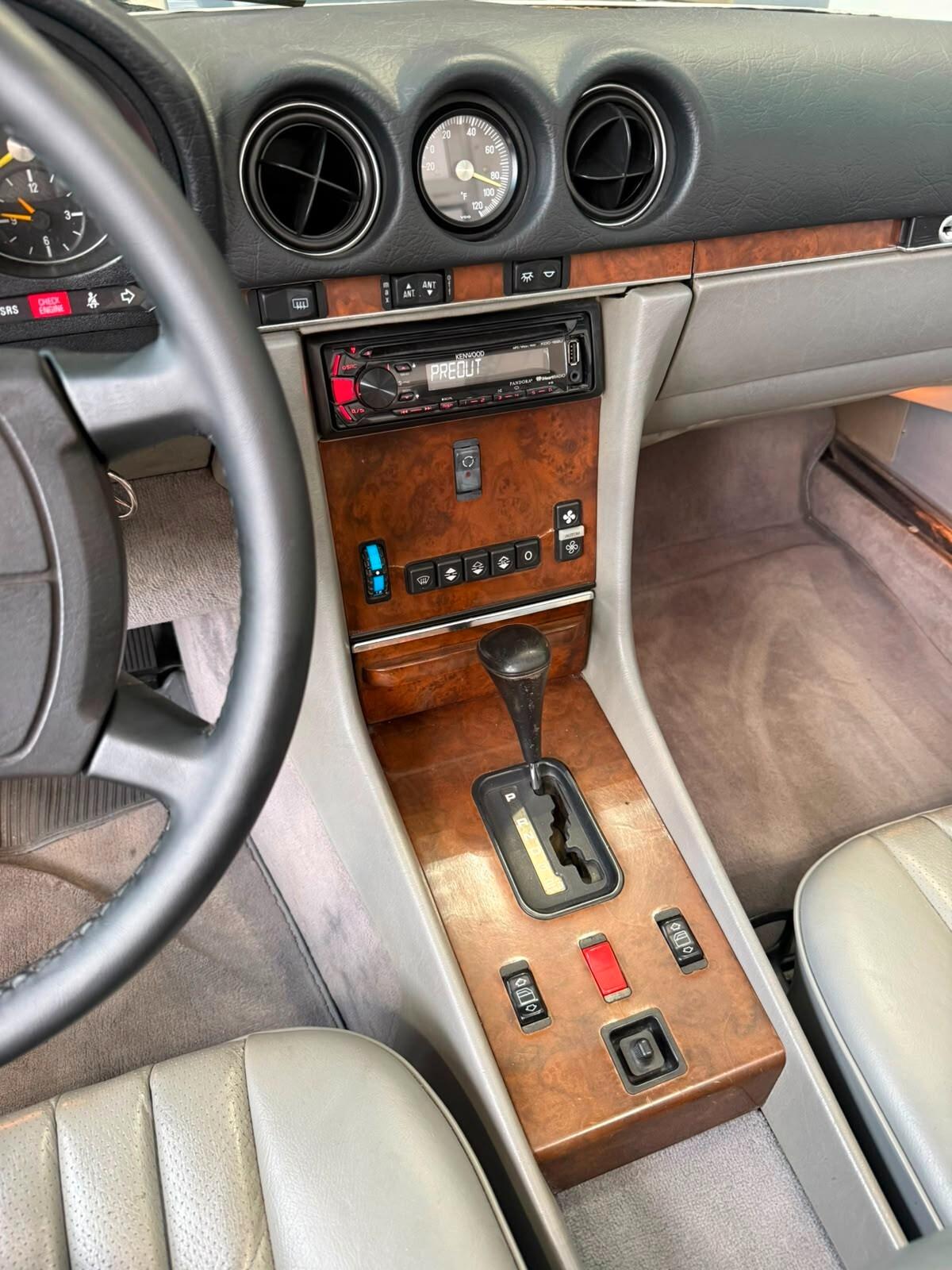 Mercedes-benz SL 560 Cabrio