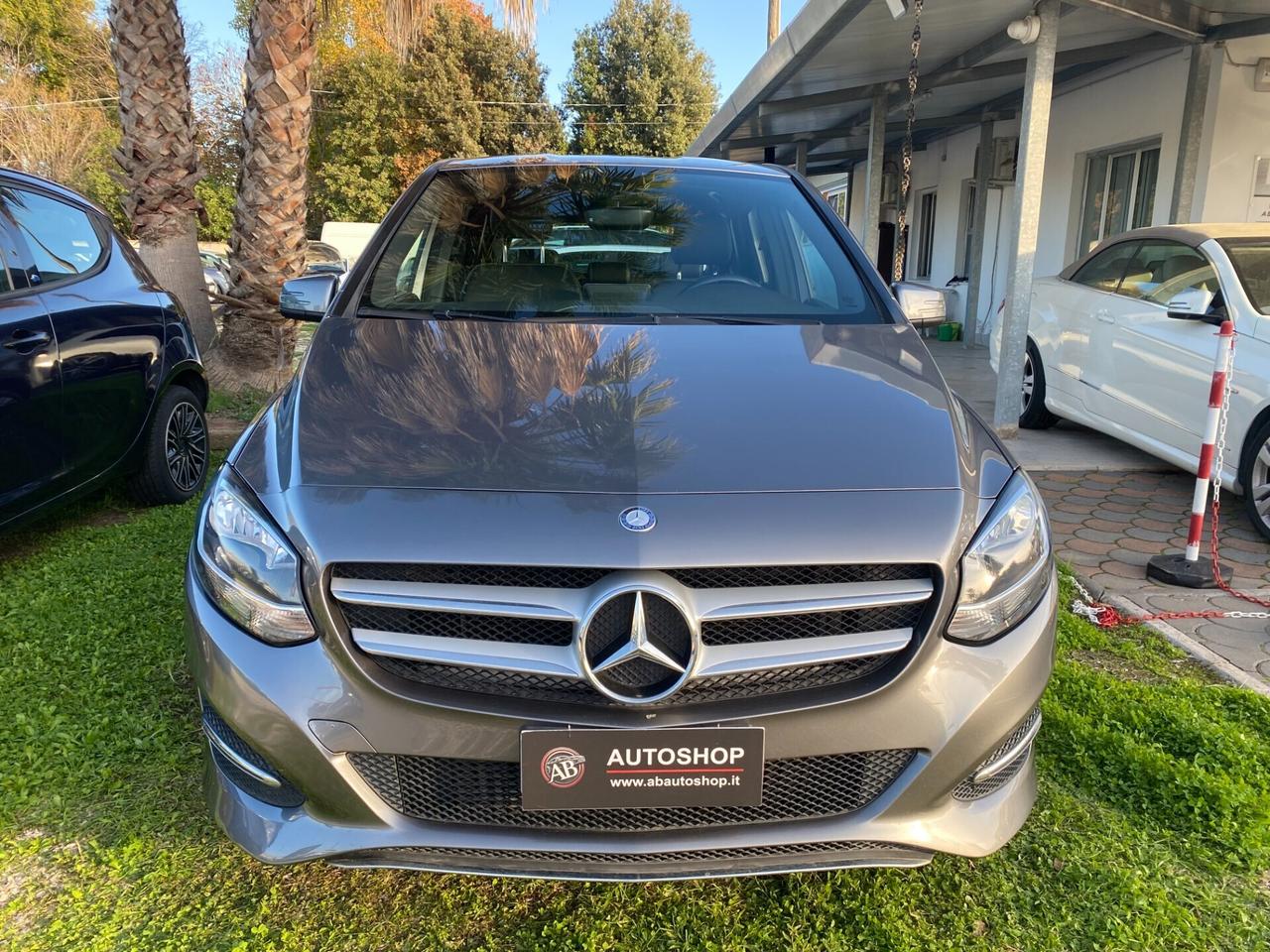 MERCEDES - Classe B - B 180 d Automatic Premium -