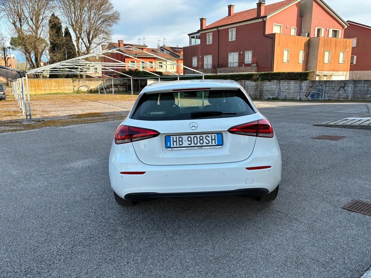 Mercedes-benz A 180 d Automatic Business