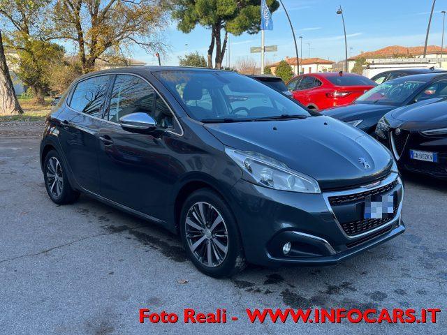 PEUGEOT 208 VTi PureTech 82 5 porte Allure NEOPATENTATI