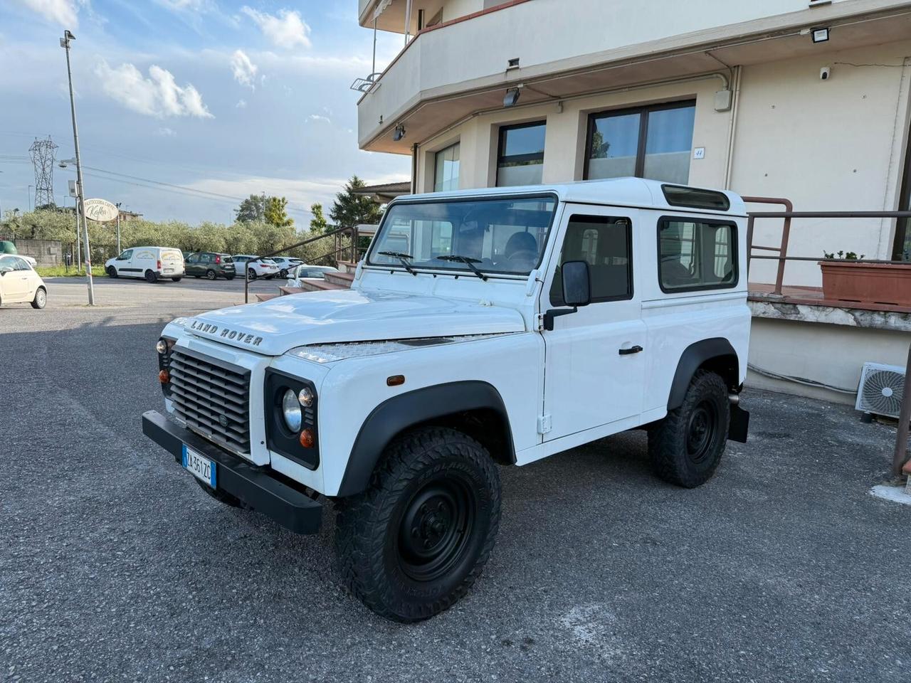 Land Rover Defender 90 2.2 TD4 Soft top E N1