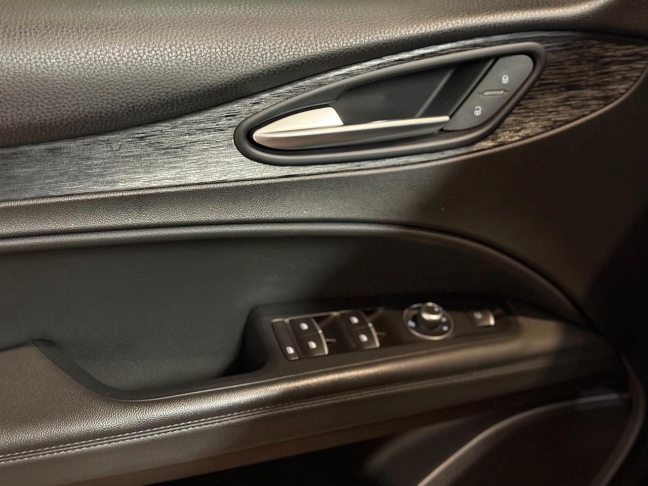 Alfa Romeo Stelvio 2.2 Turbodiesel 160 CV AT8 RWD Business