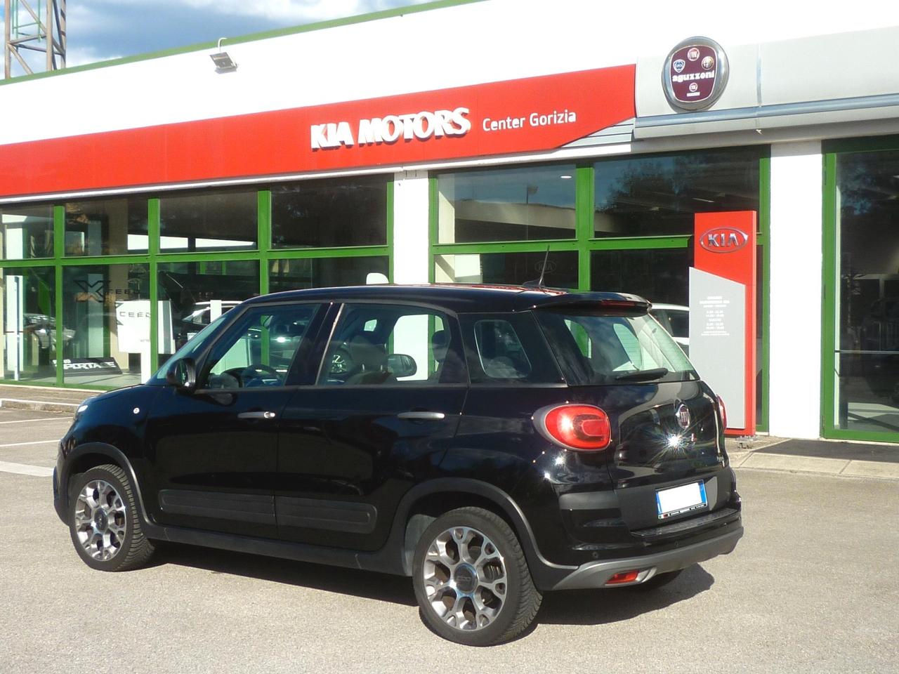 FIAT 500L 1.3 Multijet 95 CV Dualogic Cross NERO 2020