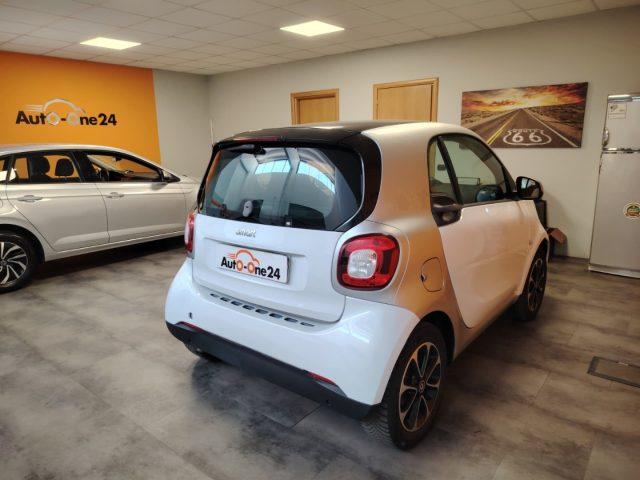 SMART ForTwo 70 1.0 twinamic Passion NEOPATENTATI-PREZZO REALE